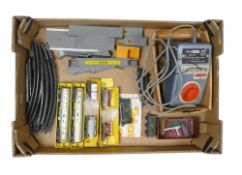 Tri-ang TT gauge to include 4-6-0 Castle Class Tintagel Castle BR 5011 and 0-6-0 Diesel shunter
