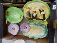 A collection of Beswick Gardena ware items to include 6 matching serving plates with a serving