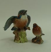 Beswick Kingfisher, no.2371, together with Robin 980. (2)