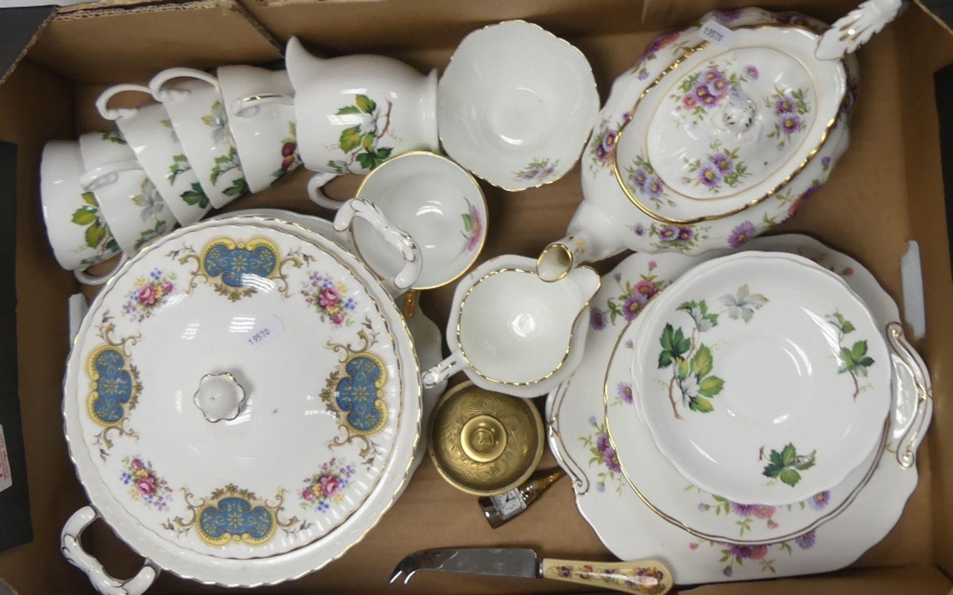 Hammersley selection of Floral part Tea Sets to include:- Teapot, teacups, saucers, side plates,
