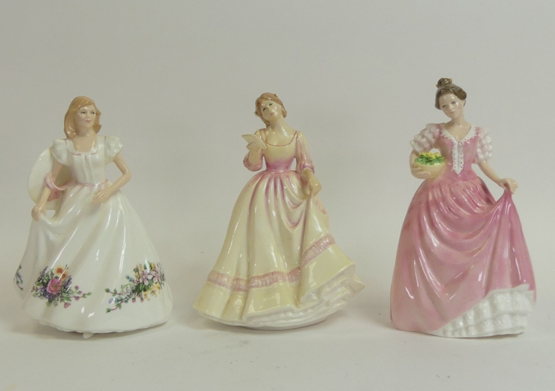Royal Doulton lady figurines to include Miss Kay HN3659, Yours Forever HN3354 and Joanne HN3422. (H:
