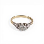 18ct gold diamond ring, centre diamond approx .35ct, size N, 3.4g.