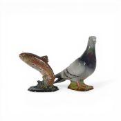 Beswick Pigeon model no.1383 and Trout model no.1390. (H: 14cm) (2)