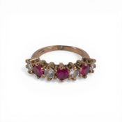 9ct gold ring set with red & white stones, size L,4.2g.