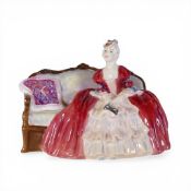 Royal Doulton Lady Figurine 'Belle O' The Ball' HN1997. (H: 14cm)