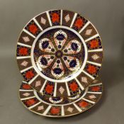 Royal Crown Derby, two Old Imari 1128 pattern dinner plates, diameter 27cm (2).
