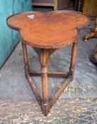 Clover leaf-shaped top oak occasional table H52cm.