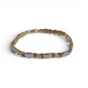9ct white & yellow gold bracelet, 4.4g.
