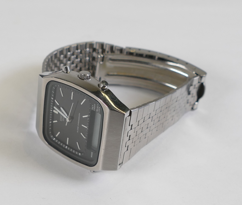 Gentleman's Seiko Alarm Chronograph, stainless steel with steel bracelet, boxed. - Image 2 of 3