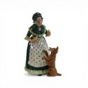 Royal Doulton character figure Old Mother Hubbard HN2314, h.21cm.