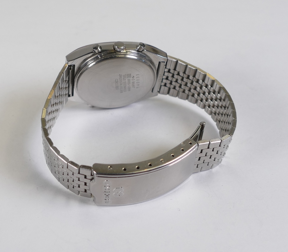 Gentleman's Seiko Alarm Chronograph, stainless steel with steel bracelet, boxed. - Image 3 of 3