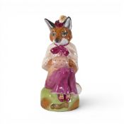 Royale Stratford hand-painted comical model of large lady fox in country dress. (H: 25cm)