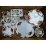 Royal Albert Old Country Roses pattern items to include a gateau platter, 2-tier cake stand, bread