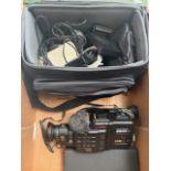 Canovision E850H 8mm video camcorder in original case with instructions and accessories, together