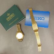 SEIKO: Seiko Kinetic SQ100 gentleman's wrist watch, gold plated, white circular dial with date