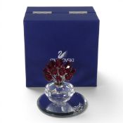 Swarovski limited edition vase of 15 red roses (283394) retired 2002 designed by Gabriele Stamey