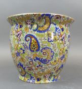 Wade footed planter in an oriental style Chintz design. Measures:- 22cm dia x H:-20cm