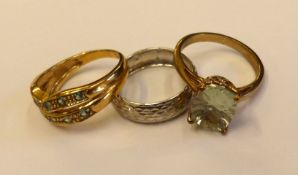 Three 9ct gold dress rings set with semi precious stones, sizes L-M, combined weight 7g (3).