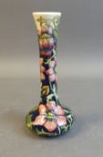 Moorcroft vase in the Pheasants Eye pattern, by Shirley Hayes. (H: 20cm)
