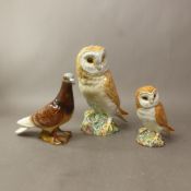 Beswick large Barn Owl 1046, small Owl2026 and red pigeon 1383. (3)