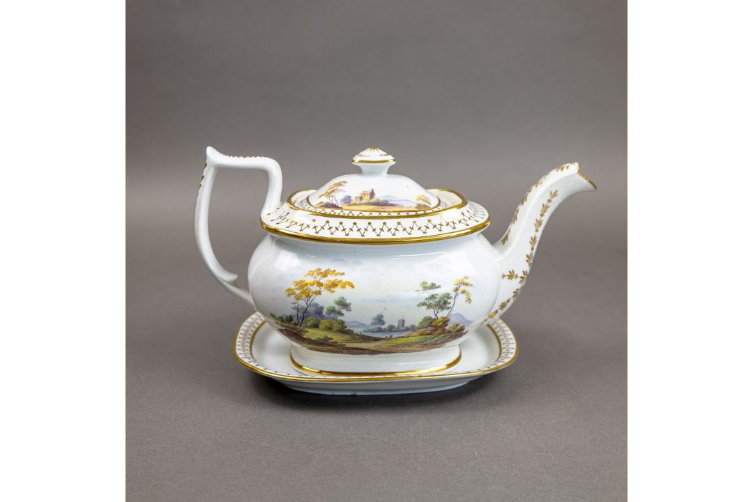 Late 18th/early 19th century porcelain teapots, of various body shapes, matching lids and five - Image 4 of 7