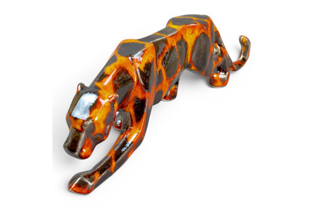 Anita Harris model of a Hot Coals Panther L41cm. Gold signed. - Image 1 of 7