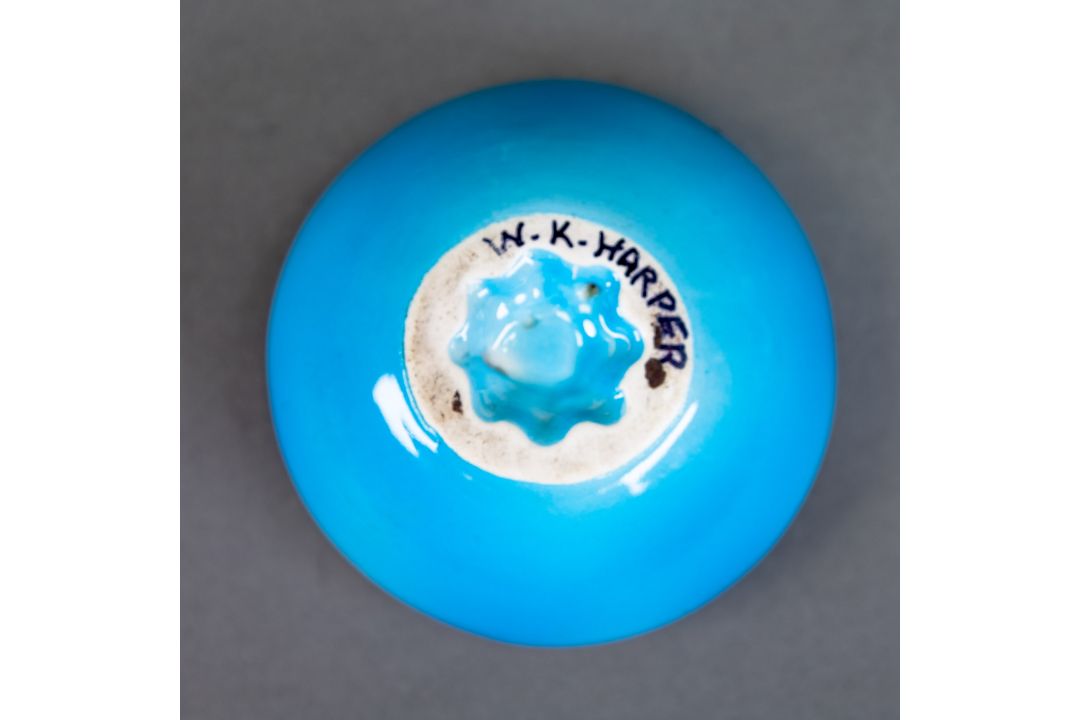 A collection of Wade prototype shaped dishes from The William Harper studios, each painted in - Image 8 of 9
