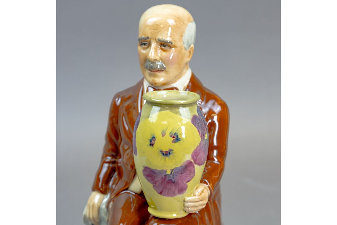Kevin Francis, impressive William Moorcroft Toby Jug, limited edition 59/350. Modelled & signed by - Image 2 of 6