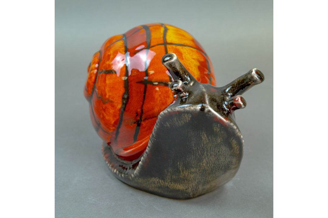 Anita Harris large model of a hand painted stunning Snail L30cm. Gold signed. - Image 2 of 5