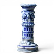 German Westerwald salt-glazed Stoneware pedestal stand, the piece features classic cobalt blue