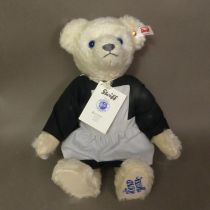 Boxed Steiff The Sound of Music musical bear, no 501, with CoA, height 31cm.