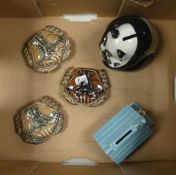 A group of Wade items to include a Dalmation money box, a Panda money box & Three Crab trinket