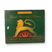 Hornby Railways OO gauge Great British Trains, special presentation edition, Heart of Midlothian,