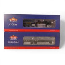 Bachmann OO gauge locomotives to include 31-461A C Class 1294 Southern Black and 31-476 Class G2