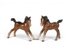 Beswick Stretched Foal Model 815 & Beswick Gambling Foal Model 996. Both in Brown Gloss. (2)