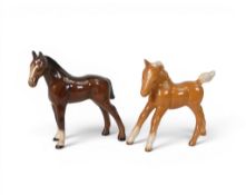 Beswick Gambling Foal in Palomino Gloss - Model 996 & Beswick Small Thoroughbred in Brown Gloss
