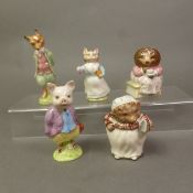 3 Royal Albert Beatrix Potter figures to include, Mrs Tiggy Winkle, Mrs Tiggy Winkle Takes Tea, Foxy