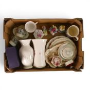 A selection of mixed pottery items to include Wade whimsies Lady and the tramp 'Lady' & Bambi,