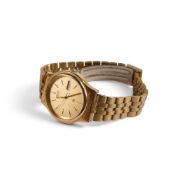 Gentlemans Seiko Quartz day/date gold plated wristwatch and bracelet, not working.