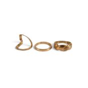 Three 9ct gold rings, 5.7g.