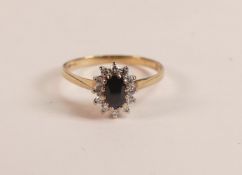 9ct yellow gold sapphire & diamond ring size N/O. 1.71g.