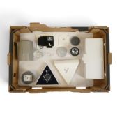 Swarovski Crystal selection to include:- Open Oyster shell of clear crystal with pearl (014389)