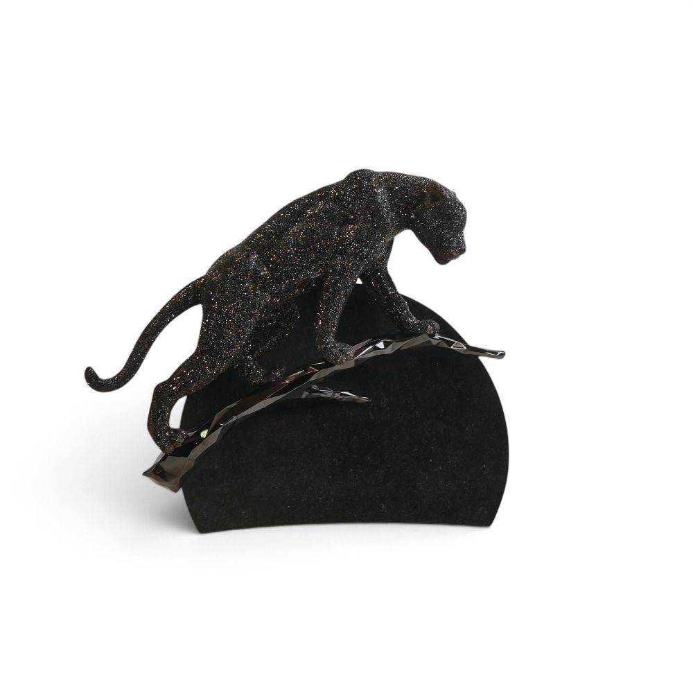 Swarovski crystal, Disney, SCS annual editions, jewellery and collectables, including rare and limited-edition pieces