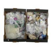 A good quantity of mainly jewellery making spares and costume jewellery. Collection/courier only (
