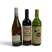 H. de Richeman 2007 Sauvignon Blanc boxed gift set to include bottle opener, pourer and stopper,