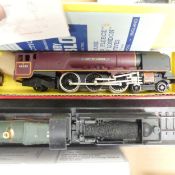 A collection of OO gauge items to include Hornby Dublo 2226 City of London, 4035 Pullman car