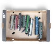 A collection of loose OO gauge Diesel/Electric locomotives to include Lima Class 47, Class 55 The