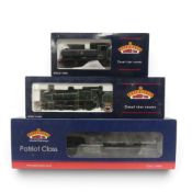 Bachmann OO gauge locomotives to include 32-201 Pannier Tank, 32-163 N Class 1404 Southern Smoke &