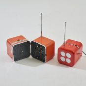 Richard Sapper, Klappradios Siemens 'Rk 501 Alpha 2', 1968, Brionvega 'TS 502', 1964