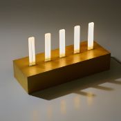 Ettore Sottsass, Tisch-/ Wandleuchte 'Pattica' aus der Serie 'Mobili Lunghi', 1999 (Entwurf)
